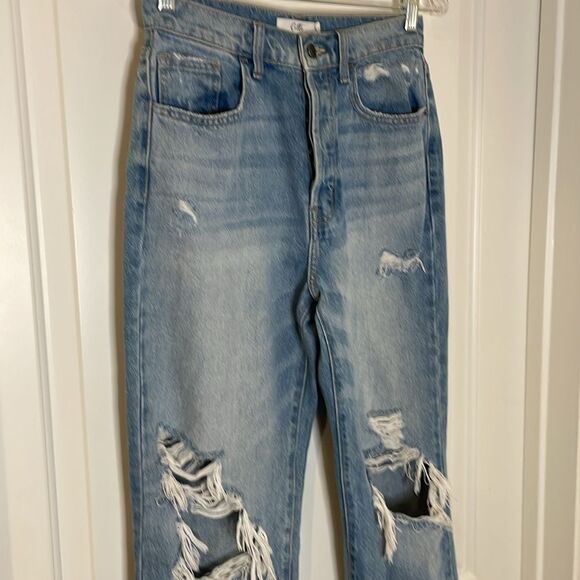Cello Light Blue mom Denim Jeans | size 5/27 - Picture 4 of 10